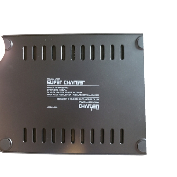 Premium 6 Port Super Charger - Picture 8 of 9